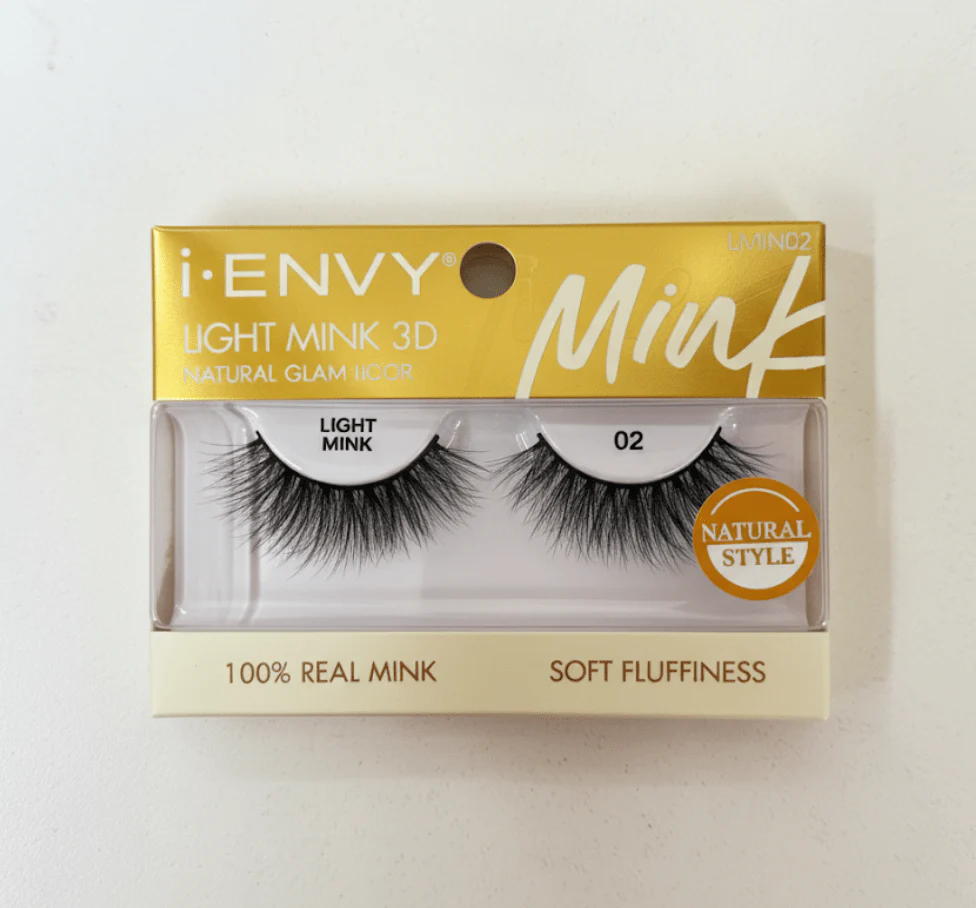 iENVY Light Mink 3D Lashes โ Natural Glam Look - Image 2
