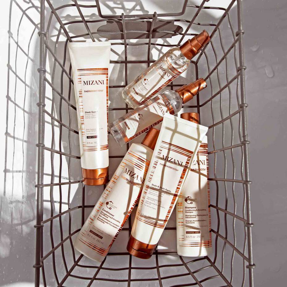 Mizani Thermasmooth Shine Extend Anti-Humidity Spray ā 3 oz - Image 4