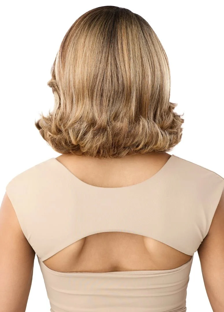 Outre Lacefront Synthetic Lace Front Wig - Fabia - Image 6