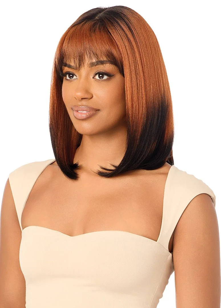 Outre Perfect Hairline Lace Front 13x4 Wig – PH 10 - Image 6