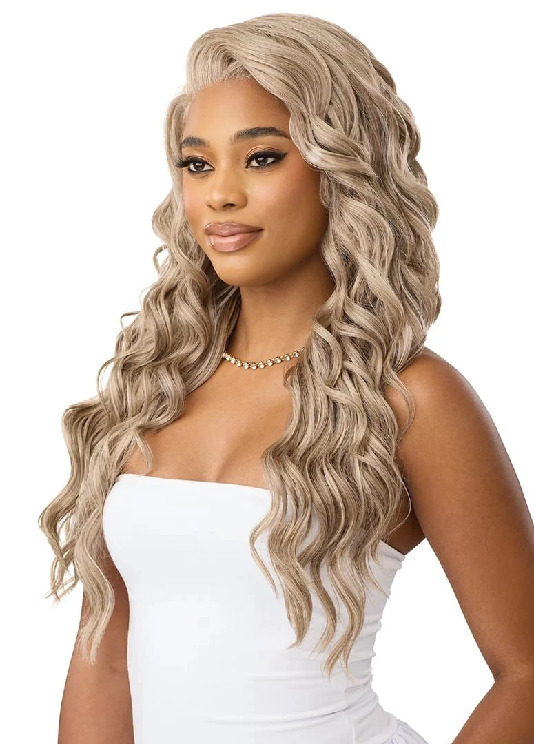 Outre Perfect Hairline Lace Front 13x6 Wig –  PH 5 - Image 6