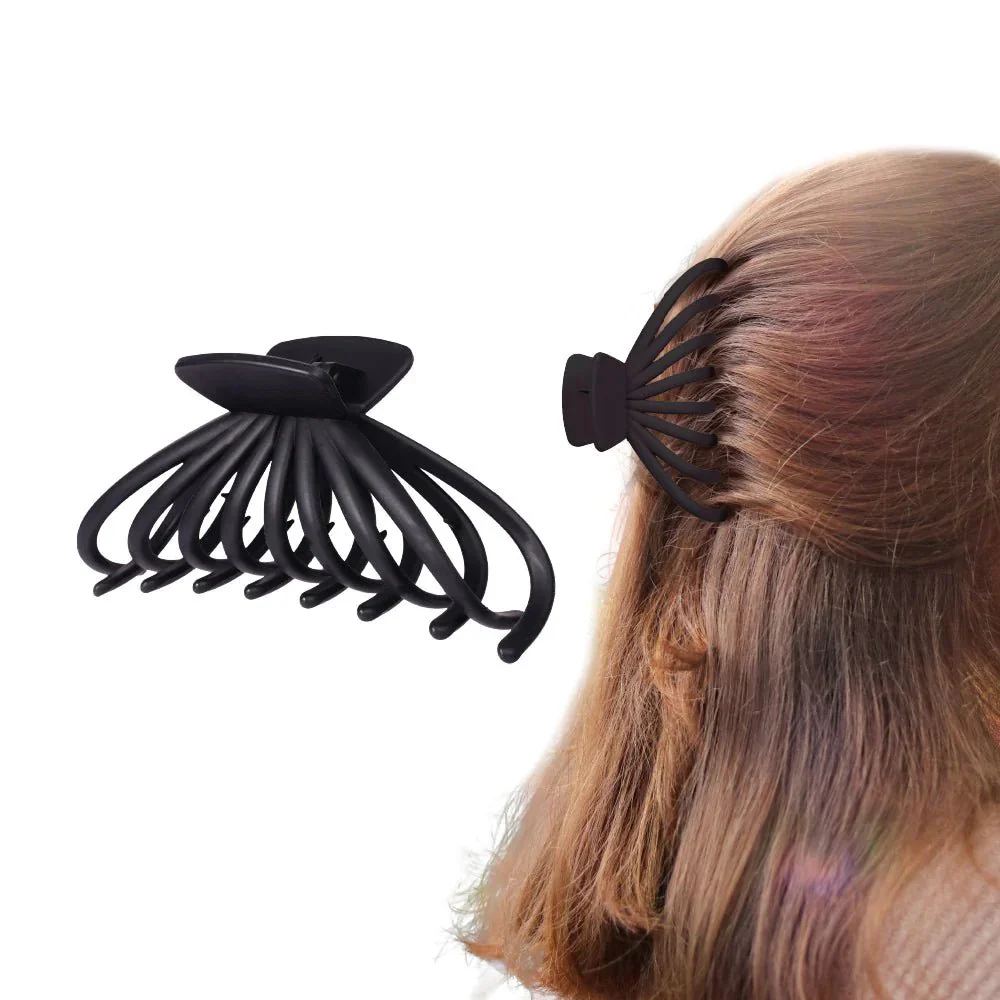 Red by Kiss Matte Butterfly Claw Clip – Jumbo - Image 2