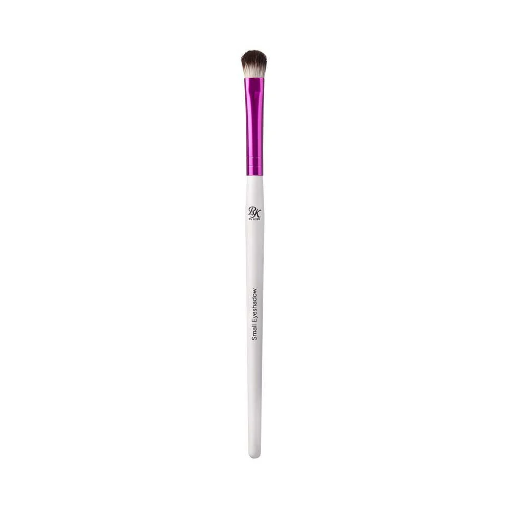 Ruby Kisses Eyeshadow Makeup Brush - Image 10