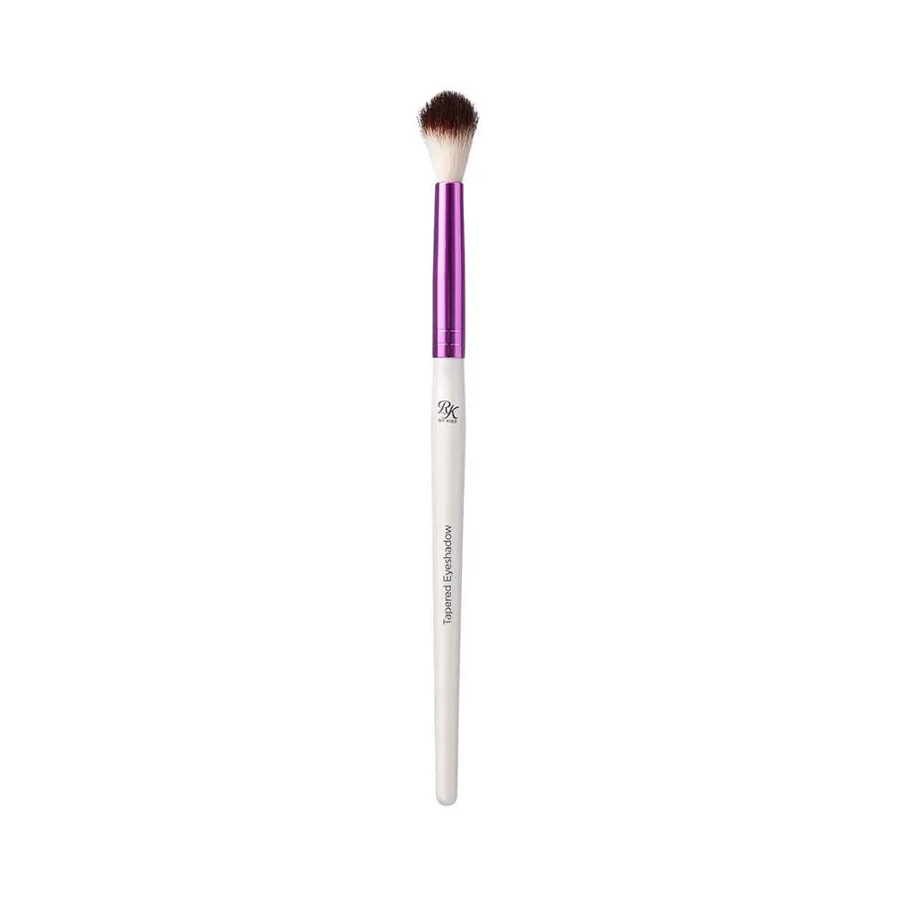 Ruby Kisses Eyeshadow Makeup Brush - Image 4
