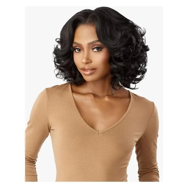Sensationnel Kinky Edge 13X6 HD Lace Wig - Kinky Body Wave 14" - Image 3